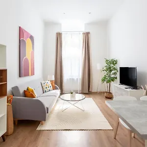 Cozy & Pleasant Homes In The Heart Of Apartamento